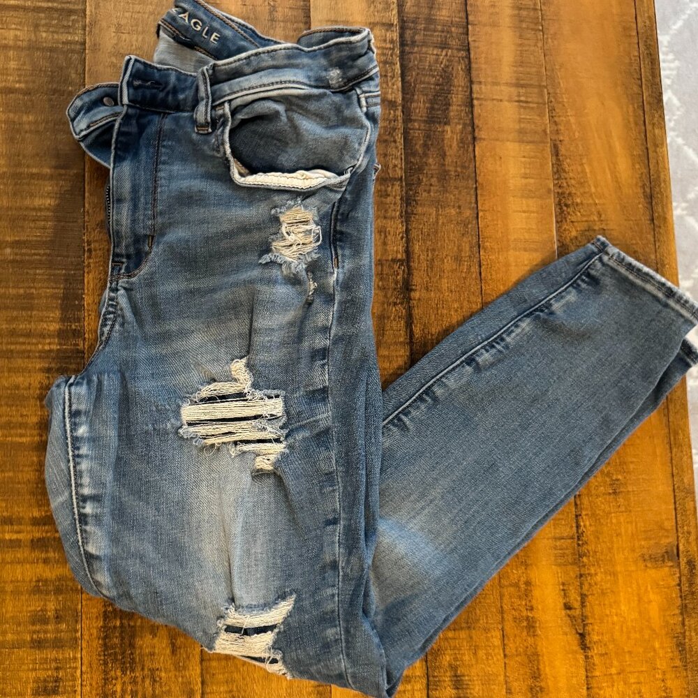 AMERICAN EAGLE SKINNY